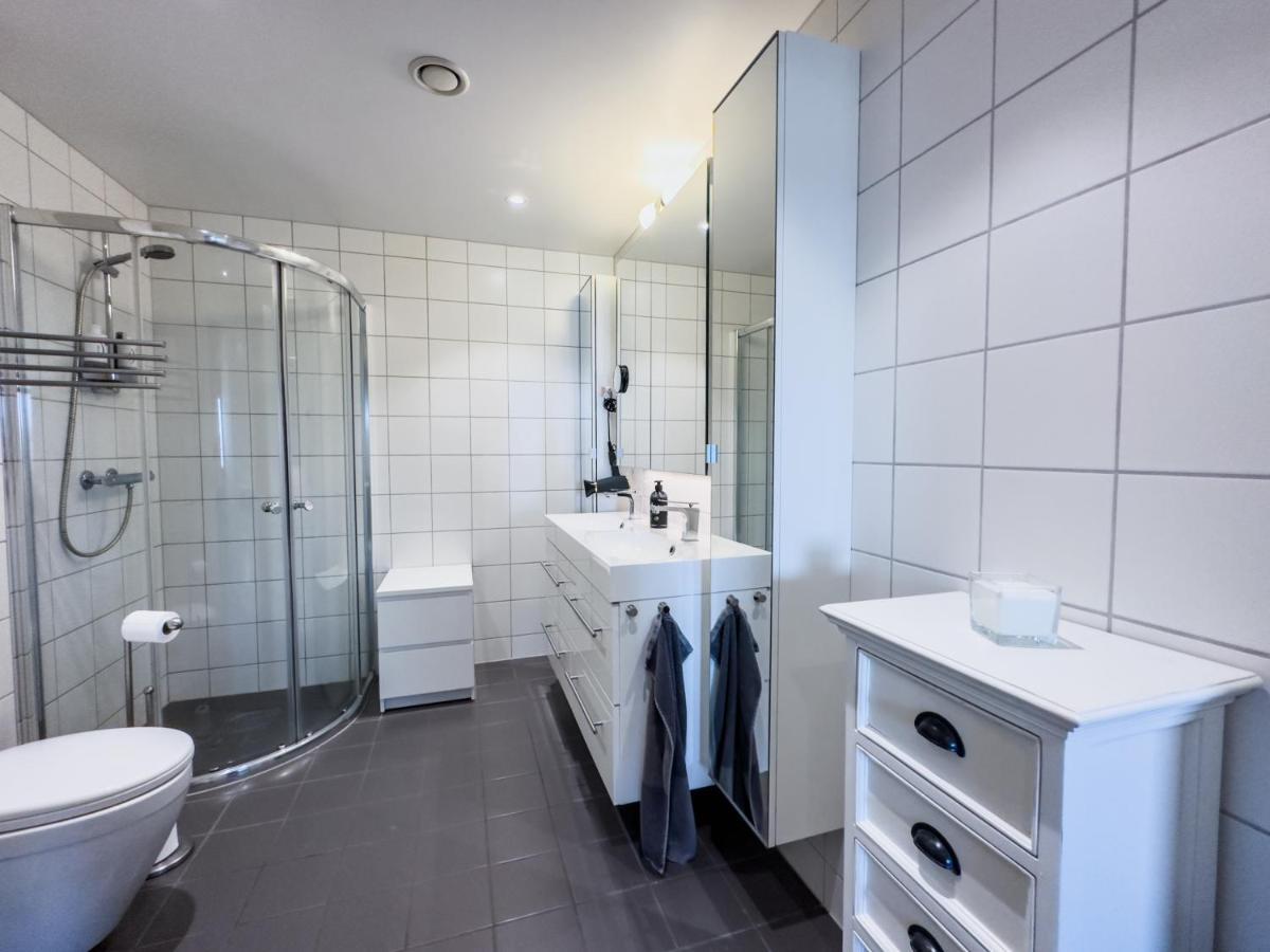 Holmestrand, Leilighet Pa Bryggekanten Ngoại thất bức ảnh